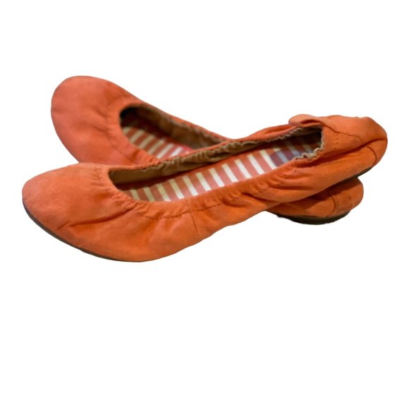 Orange Old Navy Faux Suede Ballet Flats, Size 7 - Picture 2 of 7
